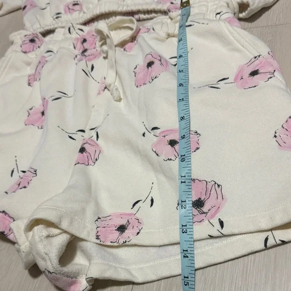 Arizona Jean Company Floral Top And High Waist Shorts in Pink and Cream Set - Picture 8 of 9